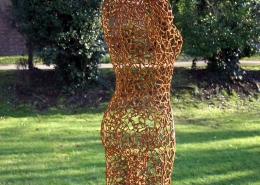 Jane (abstract figurative sculpture) by sculptor Ian Campbell-Briggs